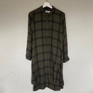 Time and Tru High Low Long Sleeve Plaid Tunic